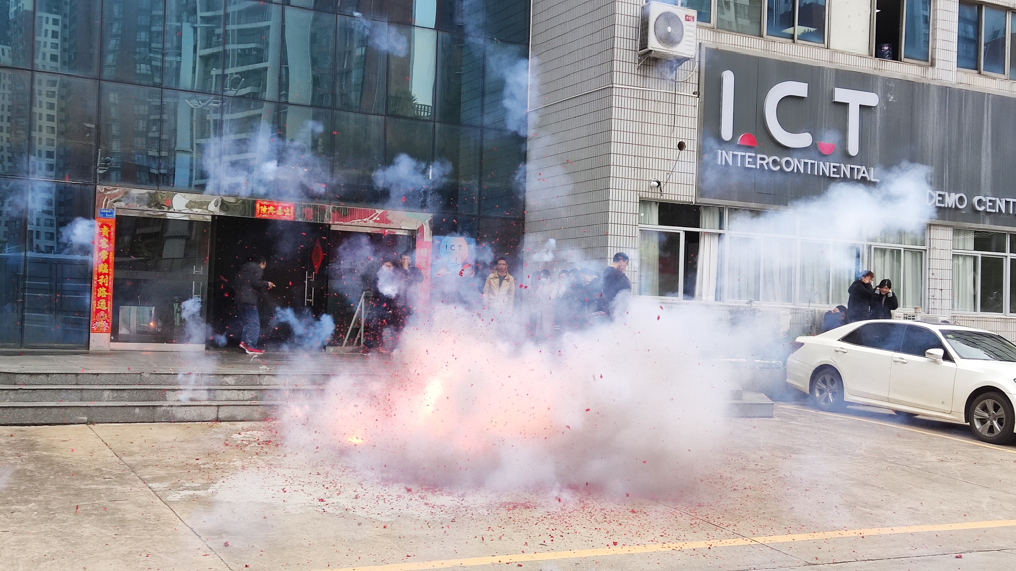 I.C.T Global Services SMT proizvodna linija