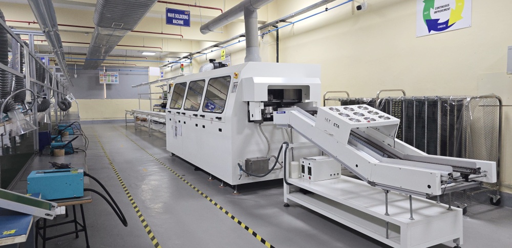 ICT DIP Line stroj v Indiji