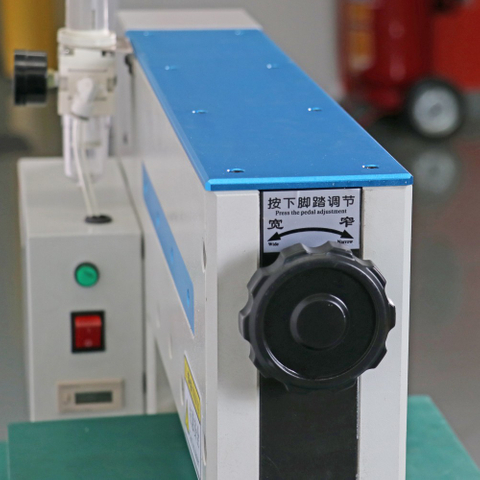 IKT | Avtomatski spletni giljotinski stroj za rezanje PCB