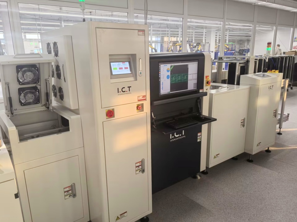 Linija ICT SMT v Evropi 02.jpg